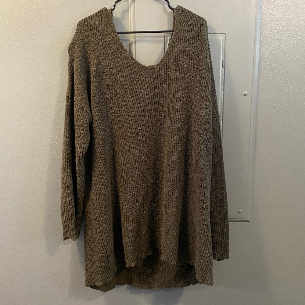 Green Oversized sweater with crossback detail